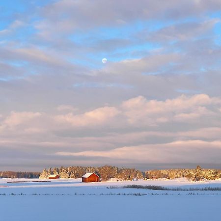 A Countryside Villa Close To Uppsala! エクステリア 写真