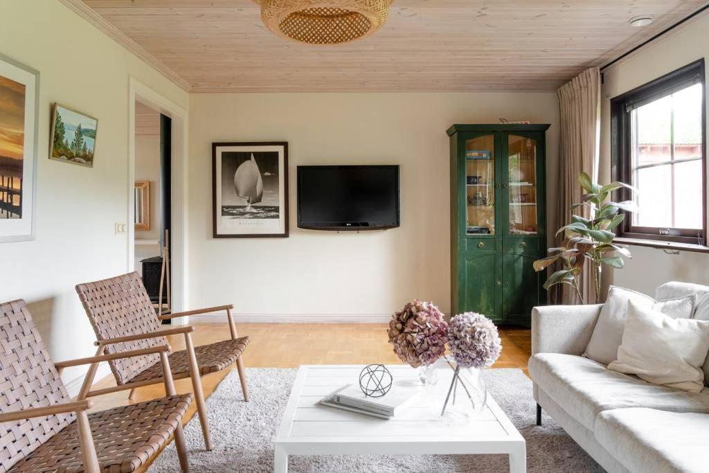 A Countryside Villa Close To Uppsala! エクステリア 写真